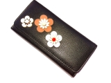 Fekete virágos pénztárca