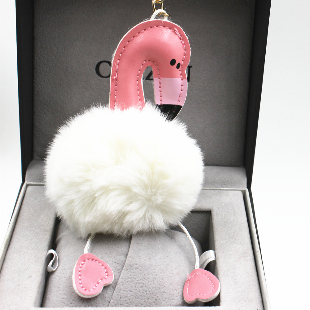 Fehér Flamingó nyúlszőr táskadísz és kulcstartó
